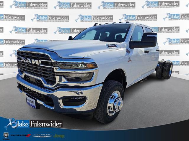 2026 RAM Ram 3500 Chassis Cab RAM 3500 TRADESMAN CREW CAB CHASSIS 4X4 60 CA