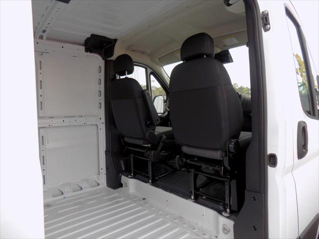 2026 Ram ProMaster Cargo Van Tradesman Low Roof 118" WB w/Pass Seat