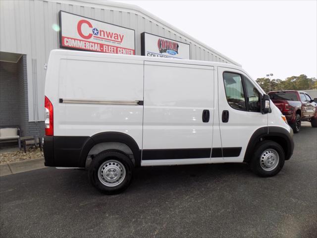 2026 Ram ProMaster Cargo Van Tradesman Low Roof 118" WB w/Pass Seat