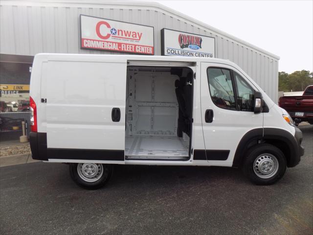 2026 Ram ProMaster Cargo Van Tradesman Low Roof 118" WB w/Pass Seat