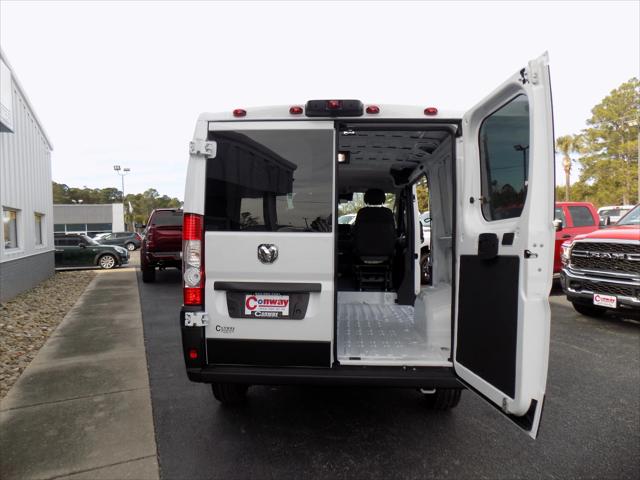 2026 Ram ProMaster Cargo Van Tradesman Low Roof 118" WB w/Pass Seat