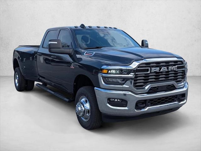 2026 RAM Ram 3500 RAM 3500 TRADESMAN CREW CAB 4X4 8 BOX