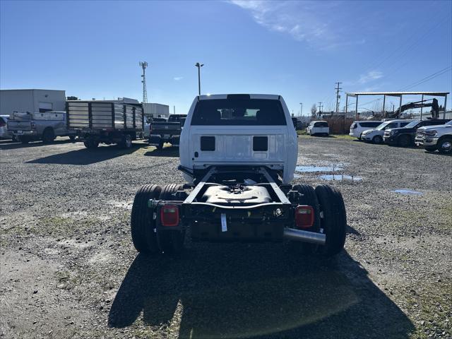 2026 RAM Ram 3500 Chassis Cab RAM 3500 TRADESMAN CREW CAB CHASSIS 4X4 60 CA