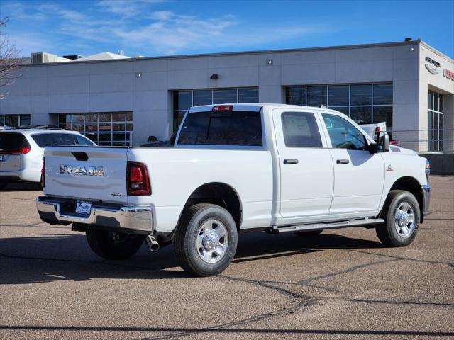 2026 RAM Ram 3500 RAM 3500 TRADESMAN CREW CAB 4X4 64 BOX