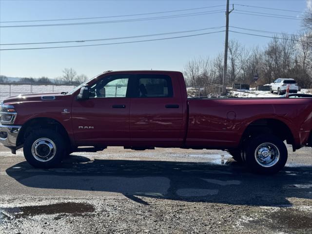 2026 RAM 3500 RAM 3500 BIG HORN CREW CAB 4X4 8 BOX 2026 RAM 3500 RAM 3500 BIG HORN CREW CAB 4X4 8 BOX