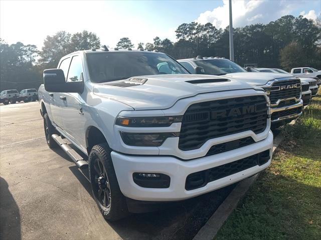 2026 RAM Ram 2500 RAM 2500 BLACK EXPRESS CREW CAB 4X4 64 BOX 2026 RAM Ram 2500 RAM 2500 BLACK EXPRESS CREW CAB 4X4 64 BOX