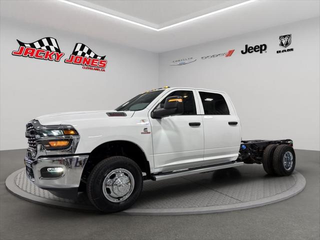 2026 RAM Ram 3500 Chassis Cab RAM 3500 TRADESMAN CREW CAB CHASSIS 4X4 60 CA
