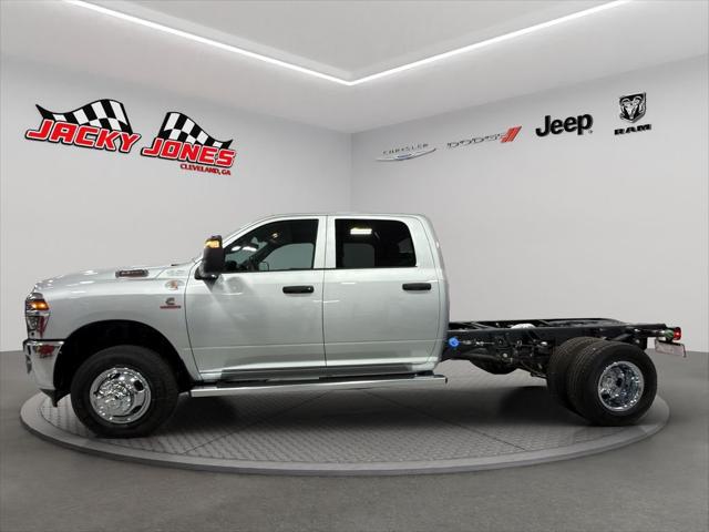 2026 RAM Ram 3500 Chassis Cab RAM 3500 TRADESMAN CREW CAB CHASSIS 4X4 60 CA