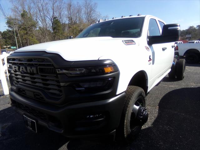 2026 RAM Ram 3500 Chassis Cab RAM 3500 TRADESMAN CREW CAB CHASSIS 4X4 60 CA