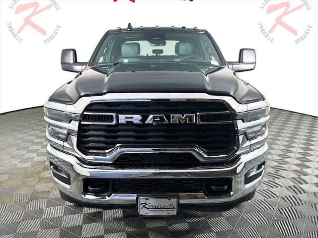2026 RAM Ram 3500 RAM 3500 TRADESMAN CREW CAB 4X4 8 BOX