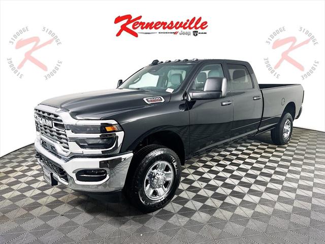 2026 RAM Ram 3500 RAM 3500 TRADESMAN CREW CAB 4X4 8 BOX
