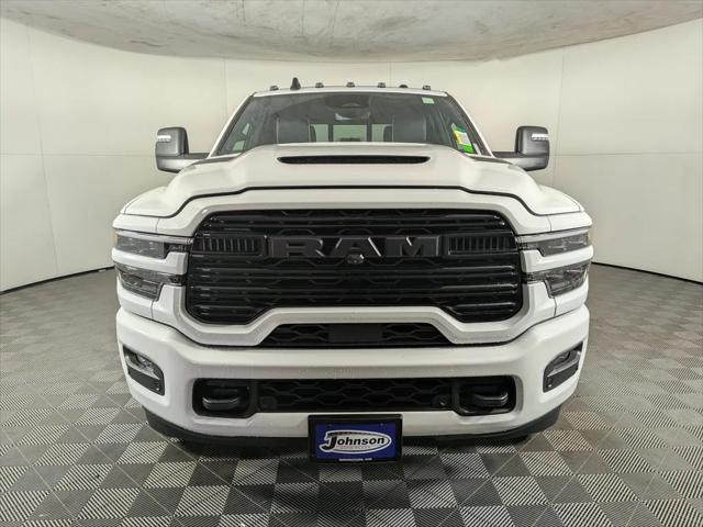 2026 RAM Ram 3500 RAM 3500 LARAMIE CREW CAB 4X4 64 BOX