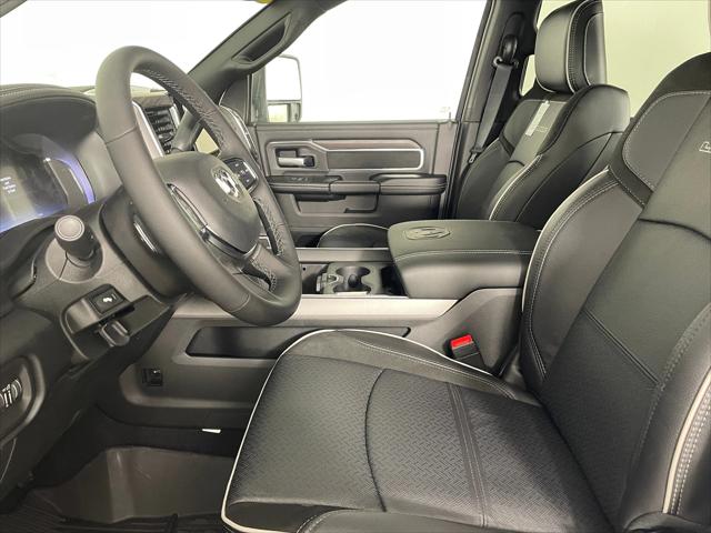 2026 RAM Ram 3500 RAM 3500 LARAMIE CREW CAB 4X4 64 BOX