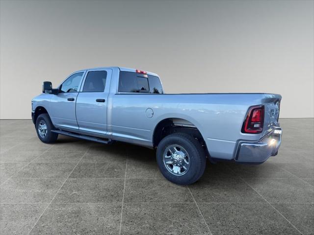 2026 RAM Ram 3500 RAM 3500 TRADESMAN CREW CAB 4X4 8 BOX