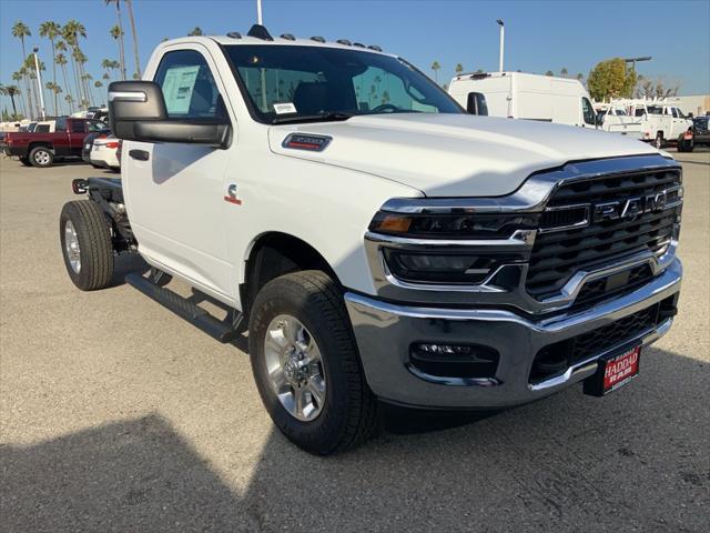 2026 RAM Ram 3500 Chassis Cab RAM 3500 TRADESMAN CHASSIS REGULAR CAB 4X2 60 CA