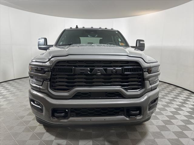 2026 RAM Ram 3500 RAM 3500 BIG HORN CREW CAB 4X4 64 BOX