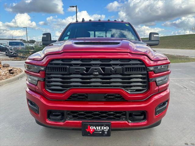 2026 RAM Ram 2500 RAM 2500 BLACK EXPRESS CREW CAB 4X4 64 BOX