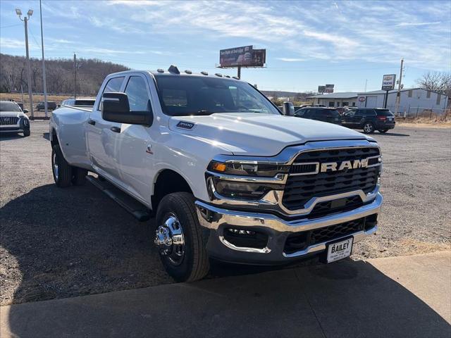 2026 RAM Ram 3500 RAM 3500 TRADESMAN CREW CAB 4X4 8 BOX