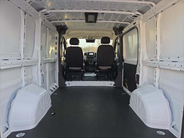 2026 Ram ProMaster Cargo Van Tradesman Low Roof 118" WB w/Pass Seat