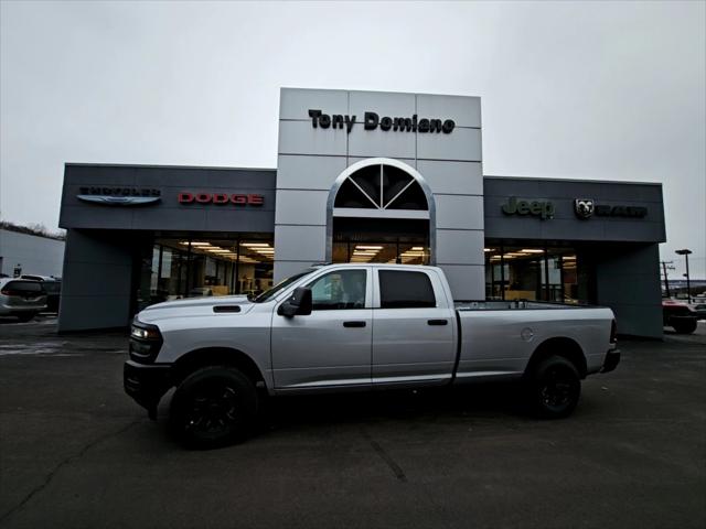 2026 RAM Ram 3500 RAM 3500 TRADESMAN CREW CAB 4X4 8 BOX