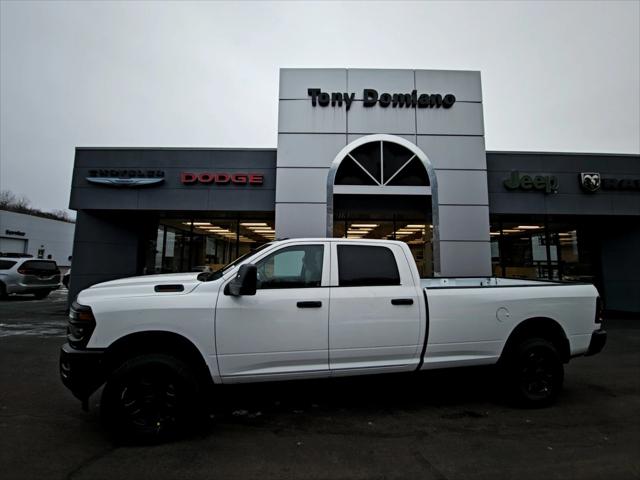 2026 RAM Ram 3500 RAM 3500 TRADESMAN CREW CAB 4X4 8 BOX