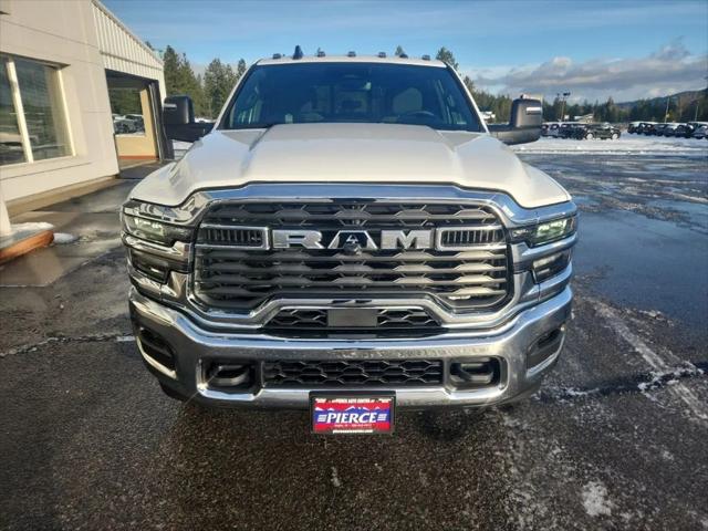 2026 RAM Ram 3500 Chassis Cab RAM 3500 TRADESMAN CREW CAB CHASSIS 4X4 60 CA 2026 RAM Ram 3500 Chassis Cab RAM 3500 TRADESMAN CREW CAB CHASSIS 4X4 60 CA
