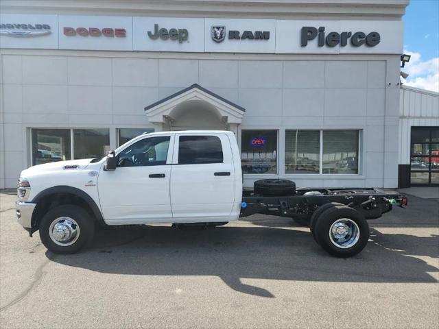 2026 RAM Ram 3500 Chassis Cab RAM 3500 TRADESMAN CREW CAB CHASSIS 4X4 60 CA