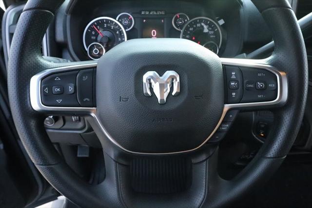 2026 RAM Ram 2500 RAM 2500 TRADESMAN CREW CAB 4X4 64 BOX