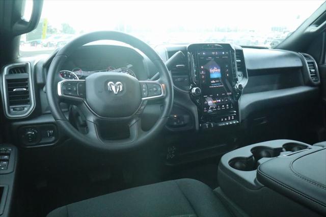 2026 RAM Ram 2500 RAM 2500 TRADESMAN CREW CAB 4X4 64 BOX