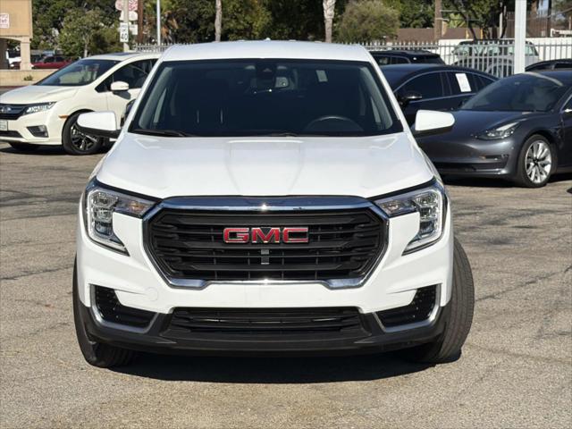 2024 GMC Terrain FWD SLE