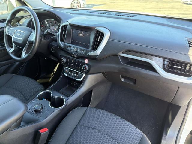 2024 GMC Terrain FWD SLE