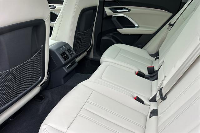 2025 Audi Q5 Premium TFSI quattro S tronic
