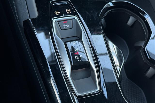 2025 Audi Q5 Premium TFSI quattro S tronic