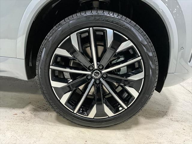 2026 Volvo XC90 B6 Plus 6-Seater