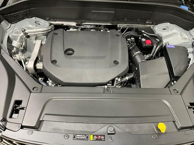2026 Volvo XC90 B6 Plus 6-Seater