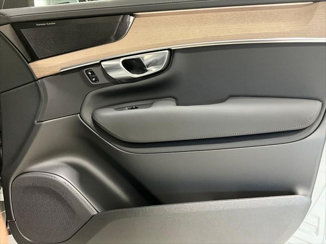 2026 Volvo XC90 B6 Plus 6-Seater