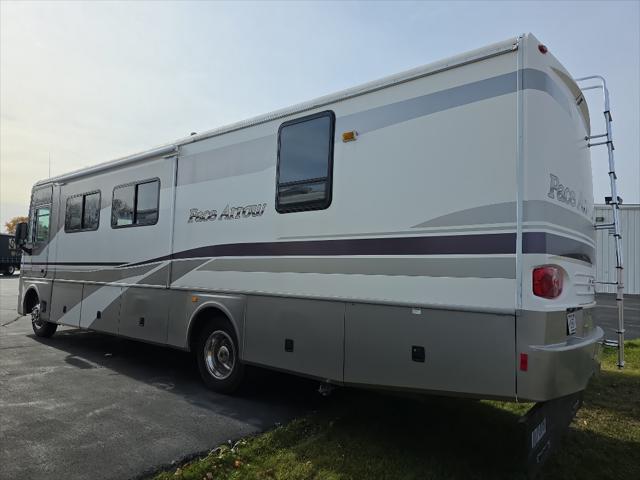 2003 Workhorse Custom Chassis W22 Base