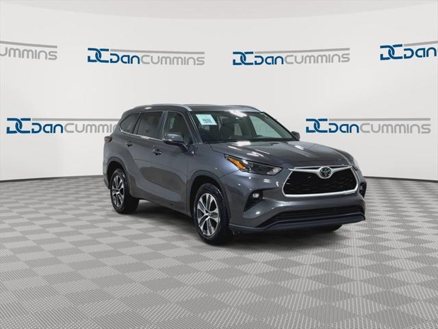 2024 Toyota Highlander LE 2024 Toyota Highlander LE