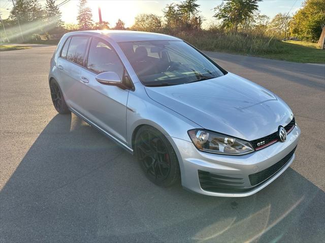 2017 Volkswagen Golf GTI S 4-Door