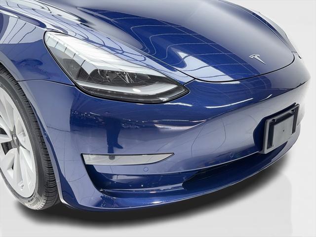 2022 Tesla Model 3 Long Range Dual Motor All-Wheel Drive 2022 Tesla Model 3 Long Range Dual Motor All-Wheel Drive