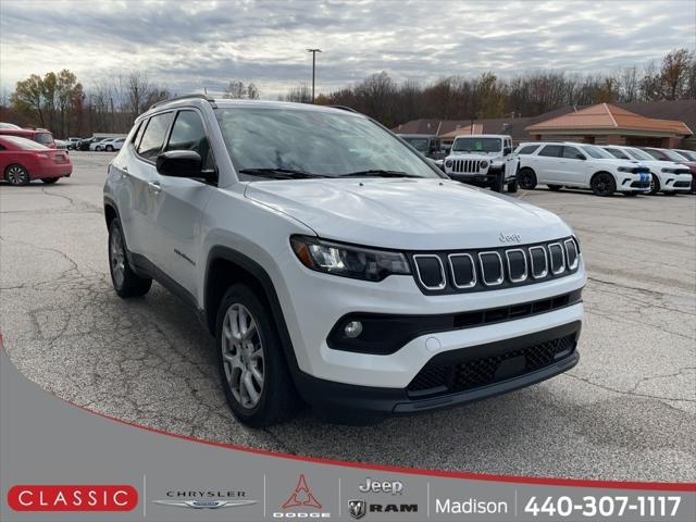 2022 Jeep Compass Latitude Lux 4x4 2022 Jeep Compass Latitude Lux 4x4