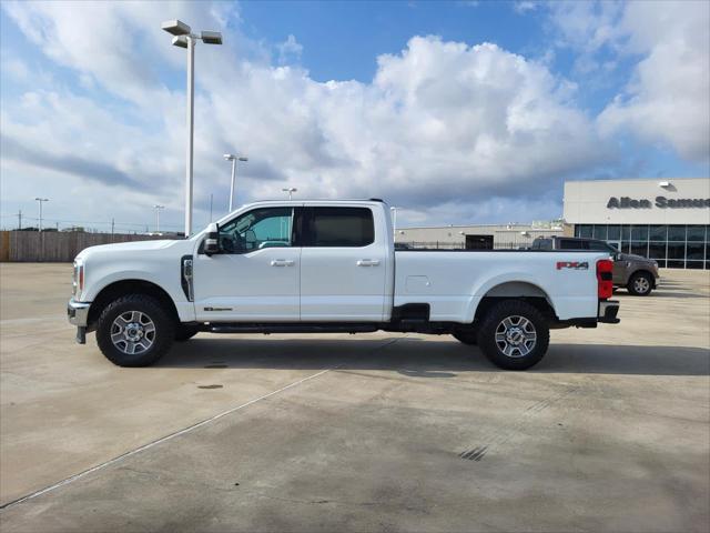 2023 Ford F-250 LARIAT