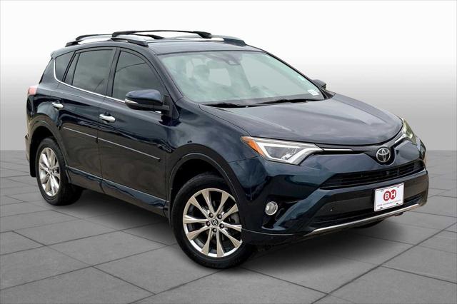 2017 Toyota RAV4 Platinum