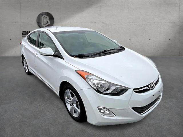 2013 Hyundai Elantra GLS 2013 Hyundai Elantra GLS