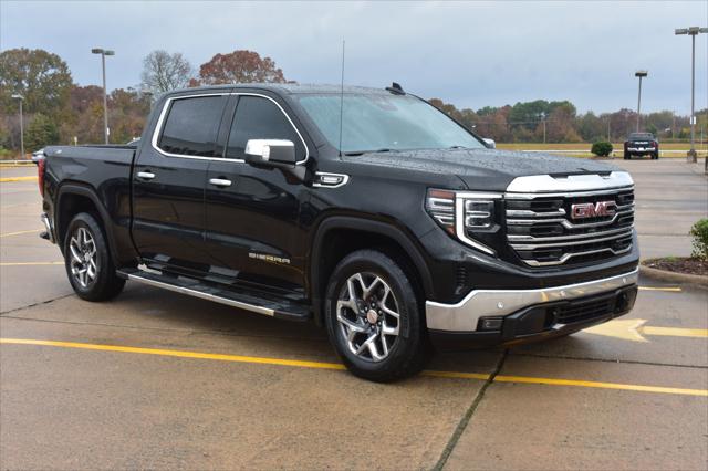 2023 GMC Sierra 1500 4WD Crew Cab Short Box SLT 2023 GMC Sierra 1500 4WD Crew Cab Short Box SLT