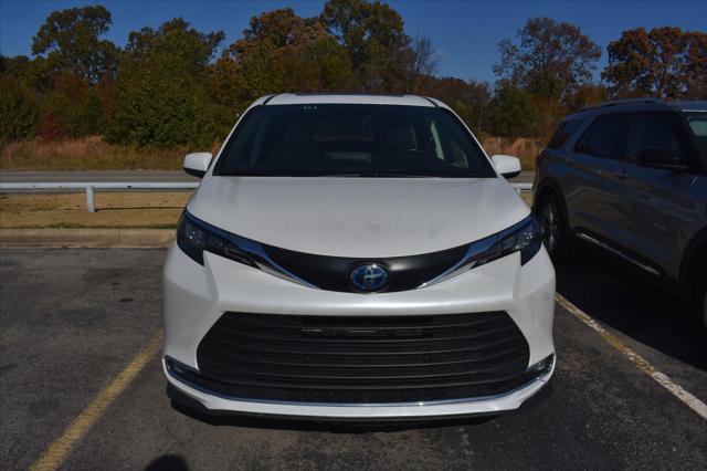 2024 Toyota Sienna XLE 2024 Toyota Sienna XLE