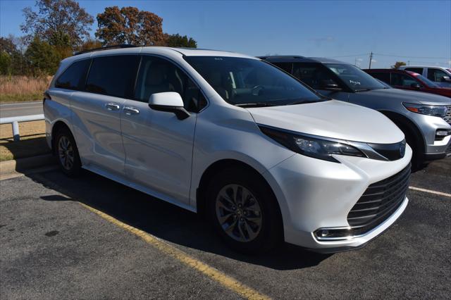 2024 Toyota Sienna XLE 2024 Toyota Sienna XLE