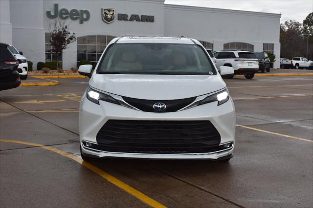 2024 Toyota Sienna XLE 2024 Toyota Sienna XLE