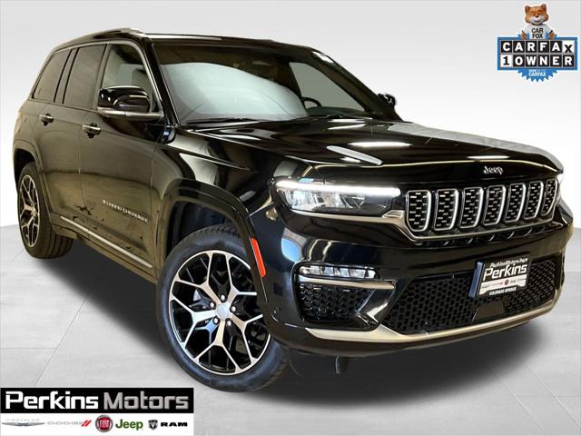 2022 Jeep Grand Cherokee Summit Reserve 4x4 2022 Jeep Grand Cherokee Summit Reserve 4x4