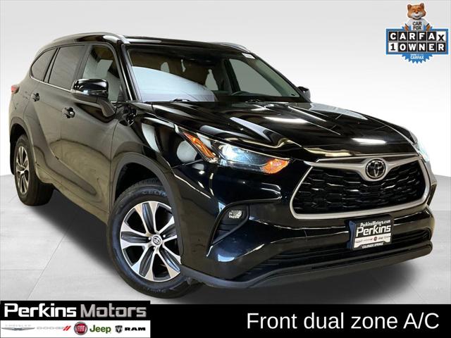 2024 Toyota Highlander LE